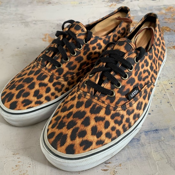 vans classic leopard